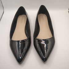 Black Pointy Flat Ladies Shoes Eu 40 Scratches As Seen Carvela