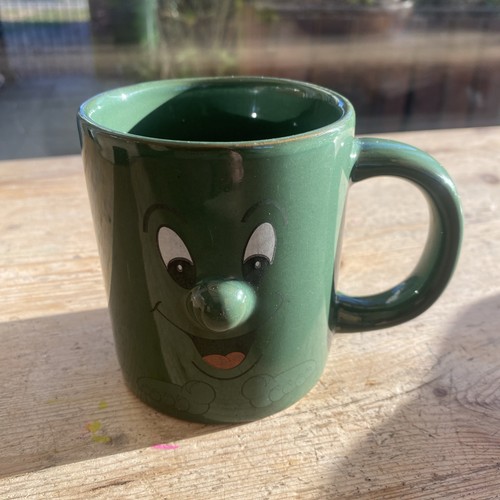 Vintage funny face mug dark - vintage,