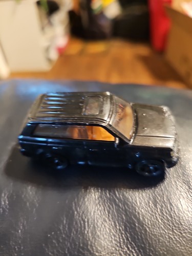 2005 matchbox range rover - '05,