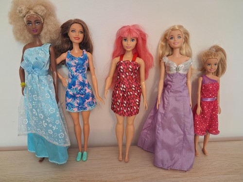 Barbie fashionistas bundle - bundle, of