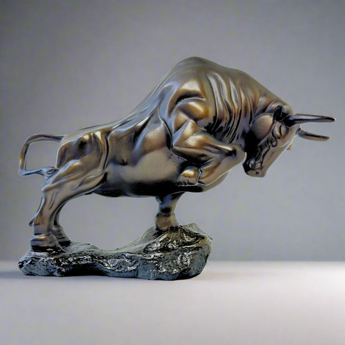 Charging bull figurine - charging, –