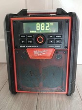 Milwaukee M18 jobsite radio