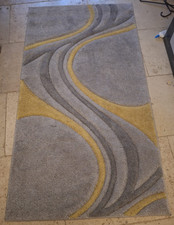 Grey and yellow rug 150 x 80cm good condition free postage