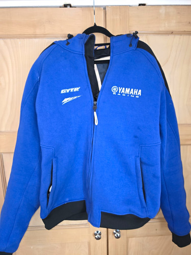Genuine yamaha paddock blue - paddock,