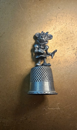 Walt disney collectible - walt,
