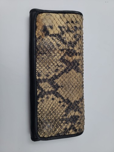 Juan antonio women python - juan,