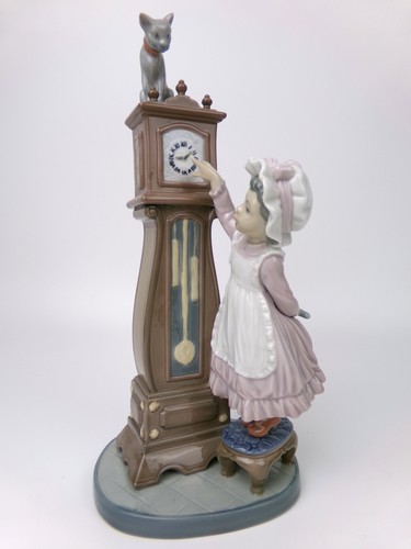 Lladro bedtime 5347 figurine - bedtime,