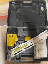 CLARKE AIR DRIVEN 1st Fix Nail