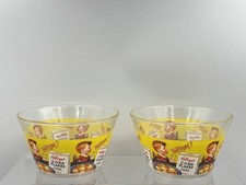 2 Yellow Kellogg's Cornflakes
