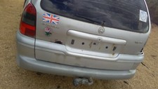 Vauxhall vectra 02 estate - vauxhall, b