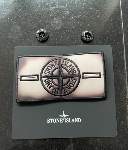 Stone island badge with - badge,