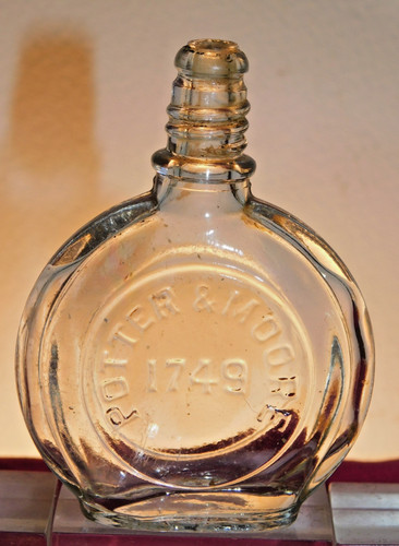 Moon bottle potter moore - bottle, "potter