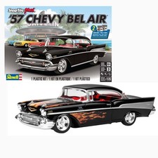 Revell SnapTite Max 1957 Chevy Bel Air Model Kit 1950s V8 Small Block Tri-Chevys
