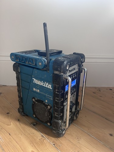 Makita dmr104 dab - makita,