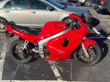 Triumph Sprint ST RS 955i
