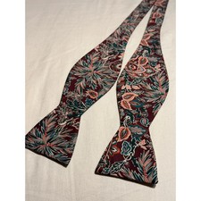 Lewin burgundy paisley - ,