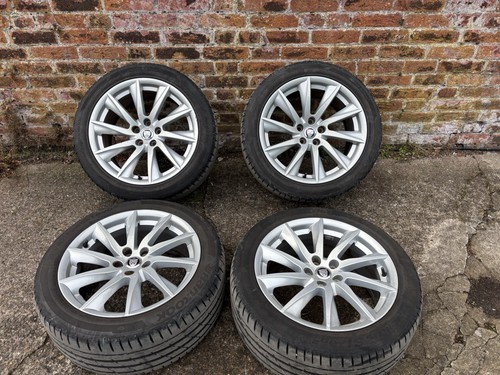 Jaguar type alloy - 18’,