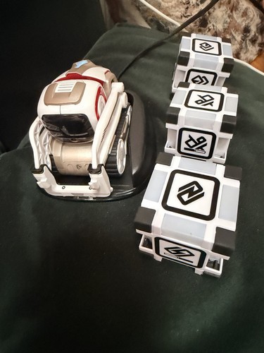 Cozmo anki robot - cozmo,