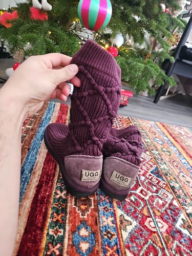Ugg high booth burgundy - booth, used
