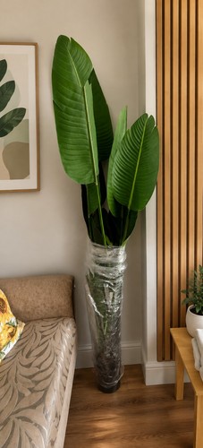 Plastic decorative tree