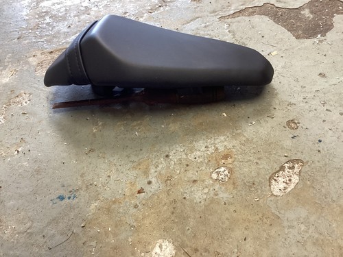 Kawasaki 900 rear seat new - kawasaki, z