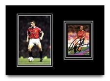Roy Keane Hand Signed A4 Photo