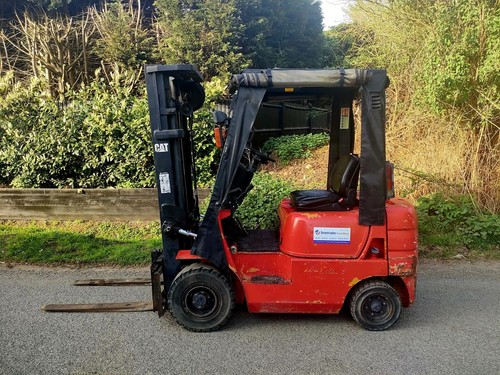 Caterpillar dp15t forklift - caterpillar,