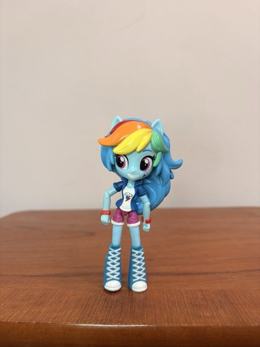 Little pony equestria - equestria, girl