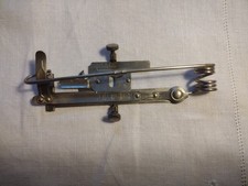 Singer 25517 Tuck Marker