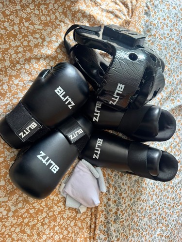 Blitz sparring gear - blitz,