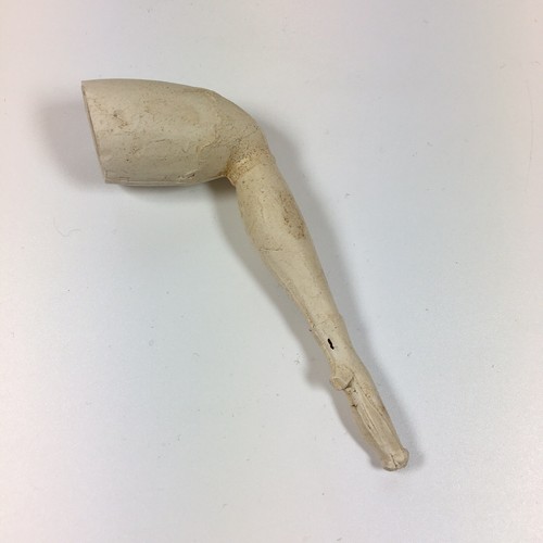 Unusual vintage clay pipe - vintage, in