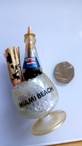 Miami beach fridge - beach, 3d