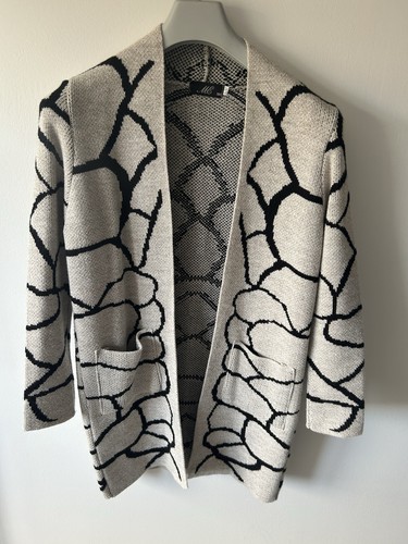 Beige black geometric knit - beige,