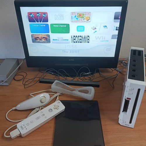Nintendo wii console - nintendo,