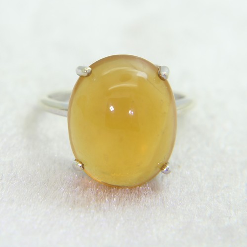 Mexican jelly opal 9ct white - jelly,