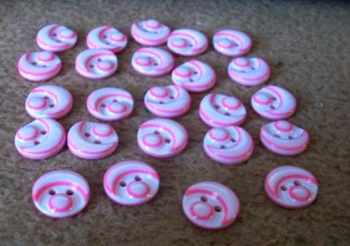 White pink funny face - x,