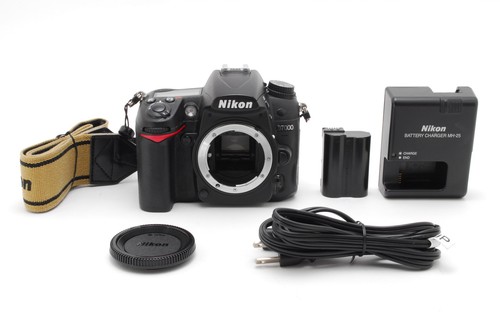 950 shots nikon d7000 - 18,950,