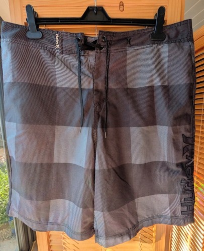Hurley men board - board, shorts