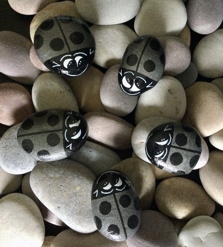 Hand painted pebbles stones - pebbles,