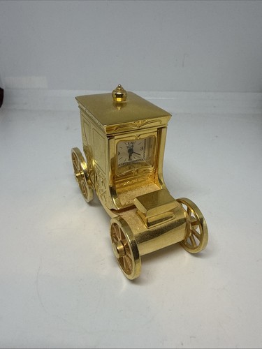 Gold colored miniature hackney - gold,