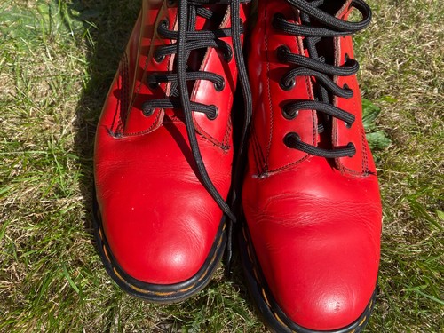 Red 1460 doctor martens - 1460, size
