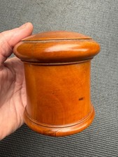 ANTIQUE TREEN TURNED BOXWOOD