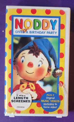 Noddy gives birthday - noddy, party