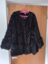 Nina Leonard BNWOT size 4XL Black Faux Fur Jacket, Pockets, Round Neck