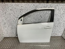 14-22 CITROEN C1 MK2 5 DOOR PASSENGER FRONT DOOR WHITE PAINT CODE KWD (PLS READ)