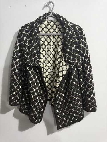 Wallis black and - wallis,