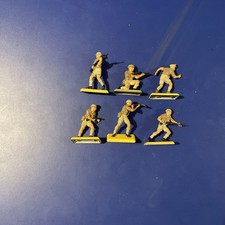 Britains Deetail Toy Soldiers