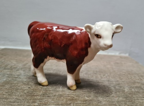 Beswick hereford calf 1827c - hereford,