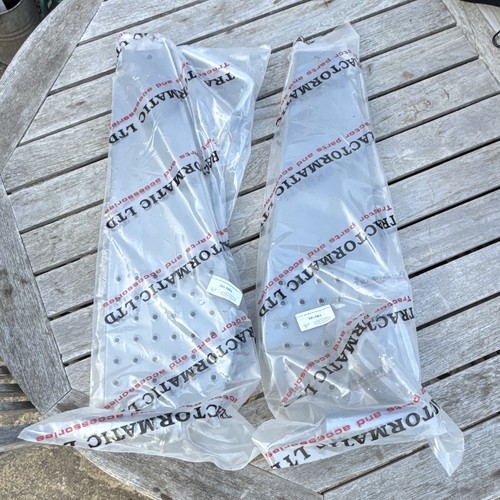 Foot plate set suits massey - foot,