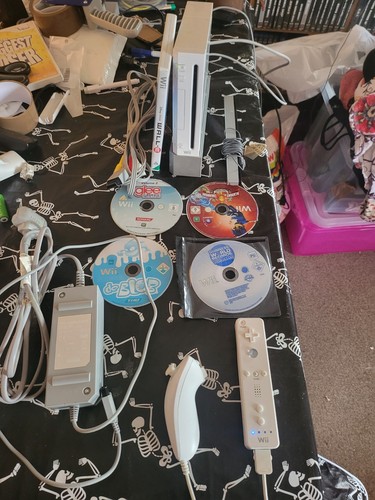 Wii console bundle games - console, 5